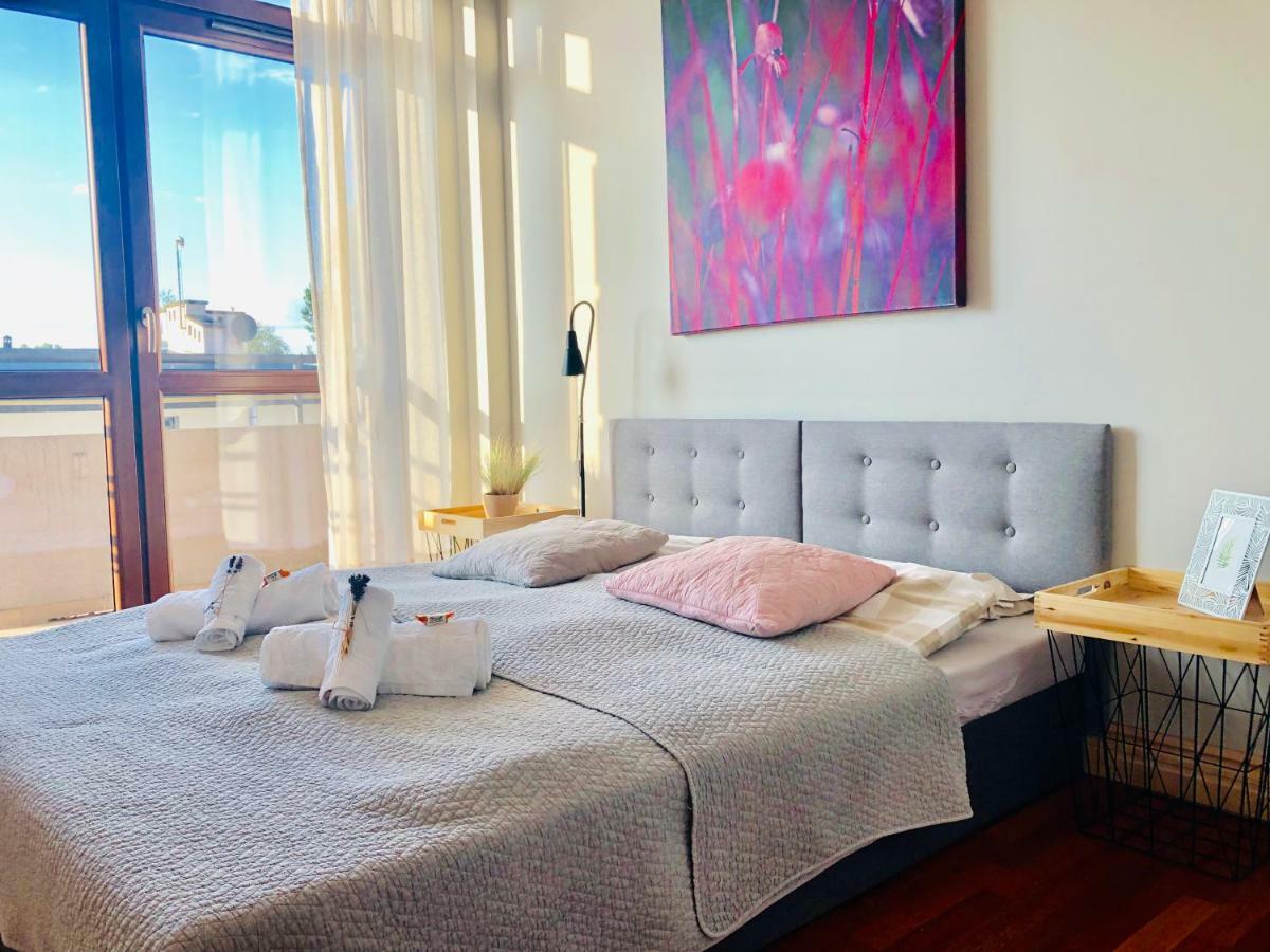 75M2 Apartament Kopernik Z Widokiem Na Jasna Gore Ζεστοκόβα Εξωτερικό φωτογραφία